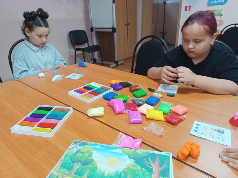 ПРИКЛЮЧЕНИЯ ПЛАСТИЛИНОВОГО КОМОЧКА