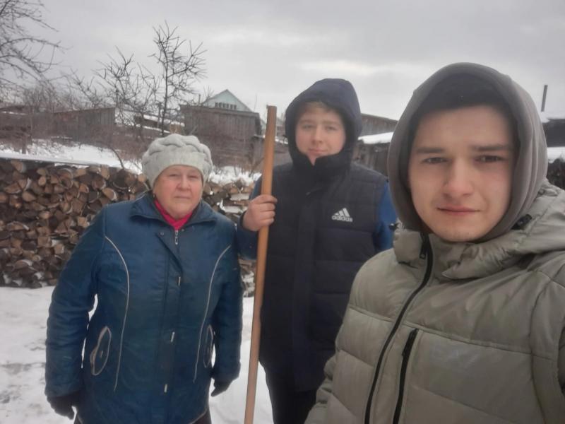 ЗИМА В ДОБРЫХ РУКАХ: ВОЛОНТЁРЫ И УБОРКА СНЕГА. ЗИМА В ДОБРЫХ РУКАХ: ВОЛОНТЁРЫ И УБОРКА СНЕГА.