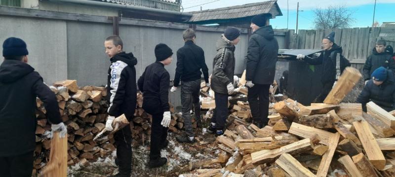 Неделя добрых дел в рамках марафона "Добрая осень для старших" Неделя добрых дел в рамках марафона "Добрая осень для старших"