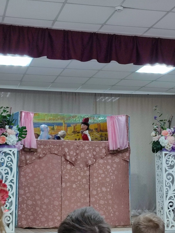 Кукольный спектакль "Аладин".