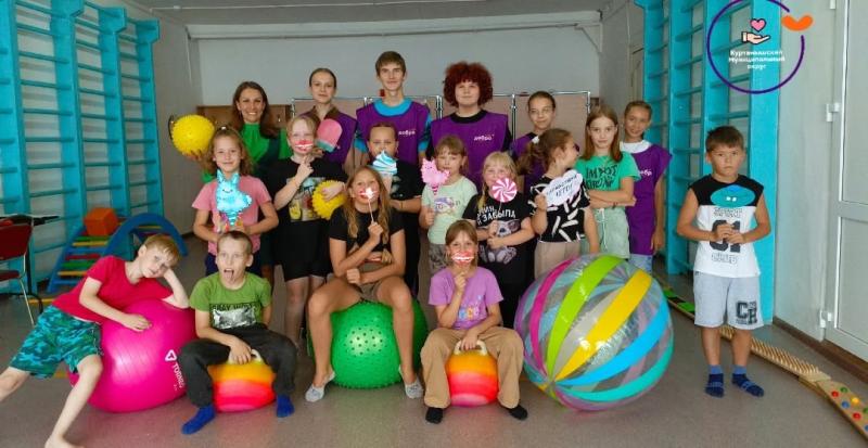 Танец дружбы