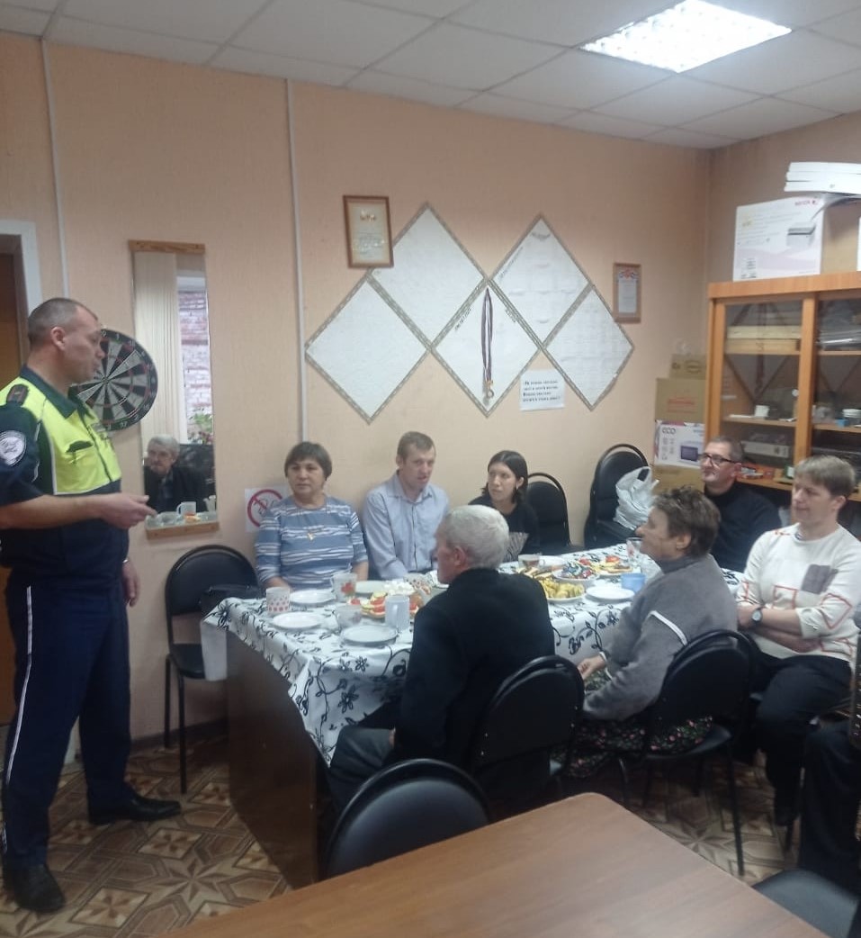 Правила дорожного движения и особенности передвижения людей с белой тростью
