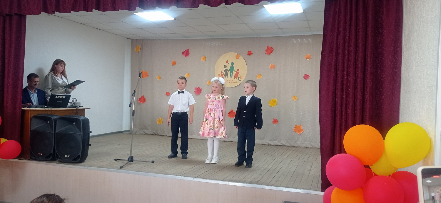 «В Куртамышском муниципальном округе отметили День многодетной семьи»