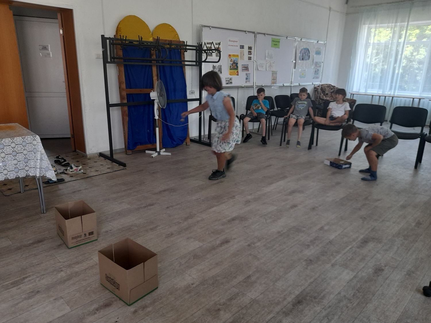 "По страницам сказок"