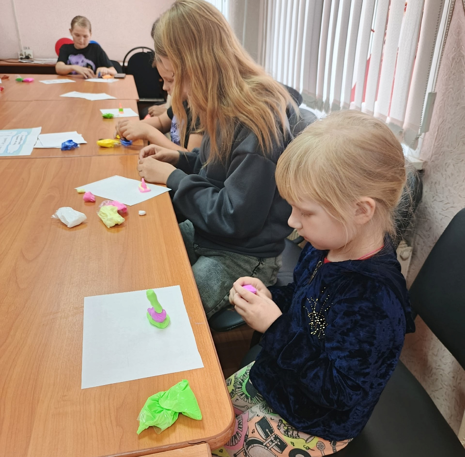 КОРАБЛЕСТРОИТЕЛИ