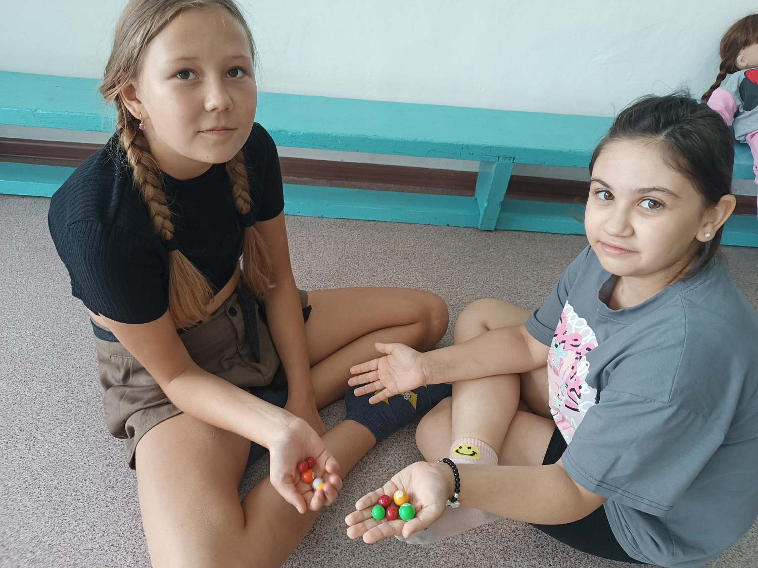 Сундучок народных игр в социально-досуговой комнате
